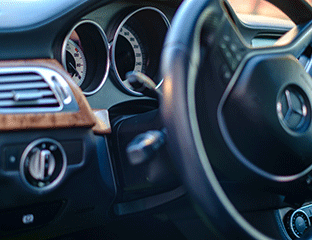 汽車制造行業(yè)