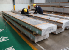 靠質(zhì)量讓用戶(hù)滿意，憑實(shí)力讓客戶(hù)放心 ——明泰鋁業(yè)1070鋁板讓華燈照亮世界